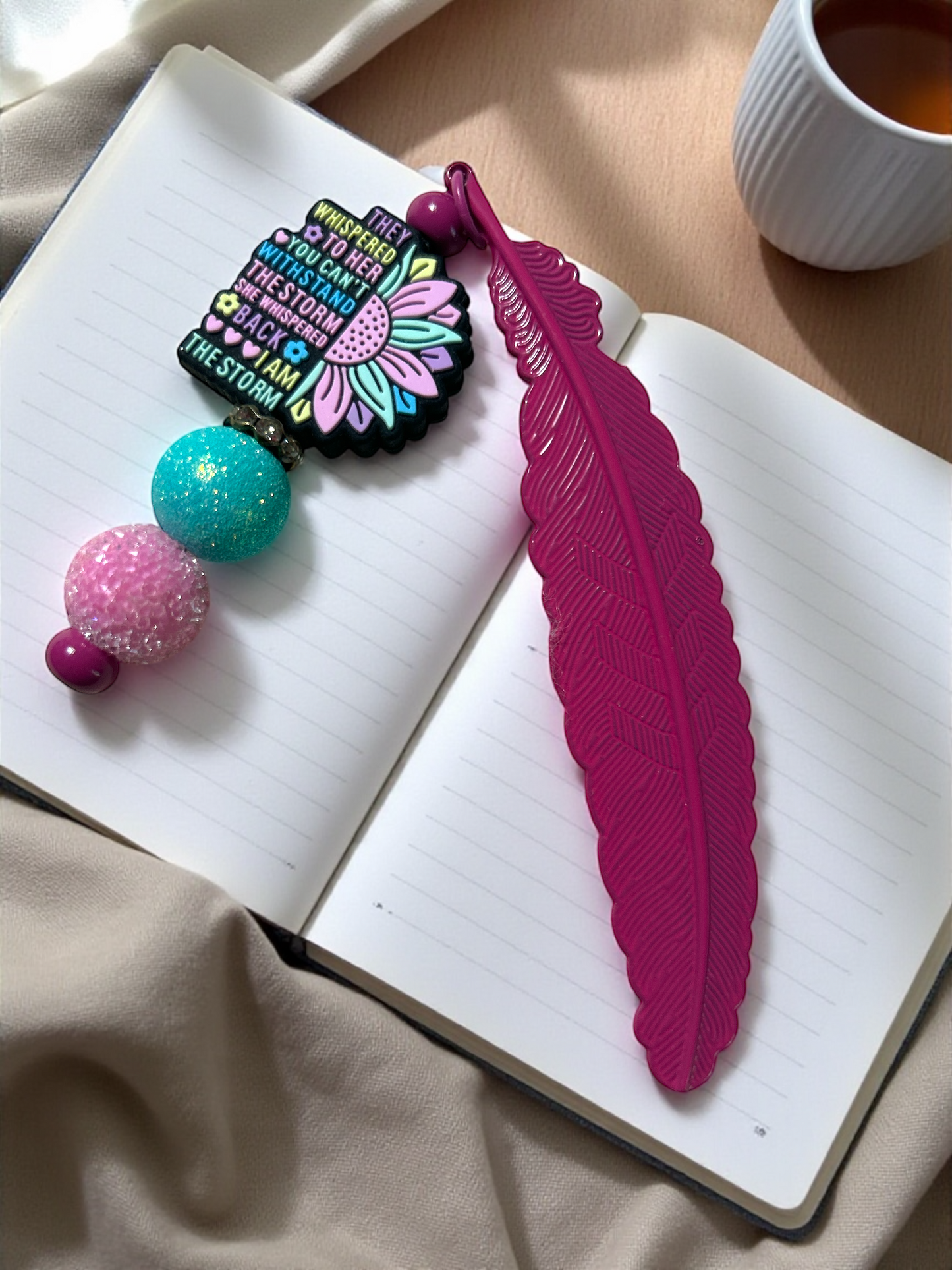 BOOKMARKS: FUN ELEGANCE