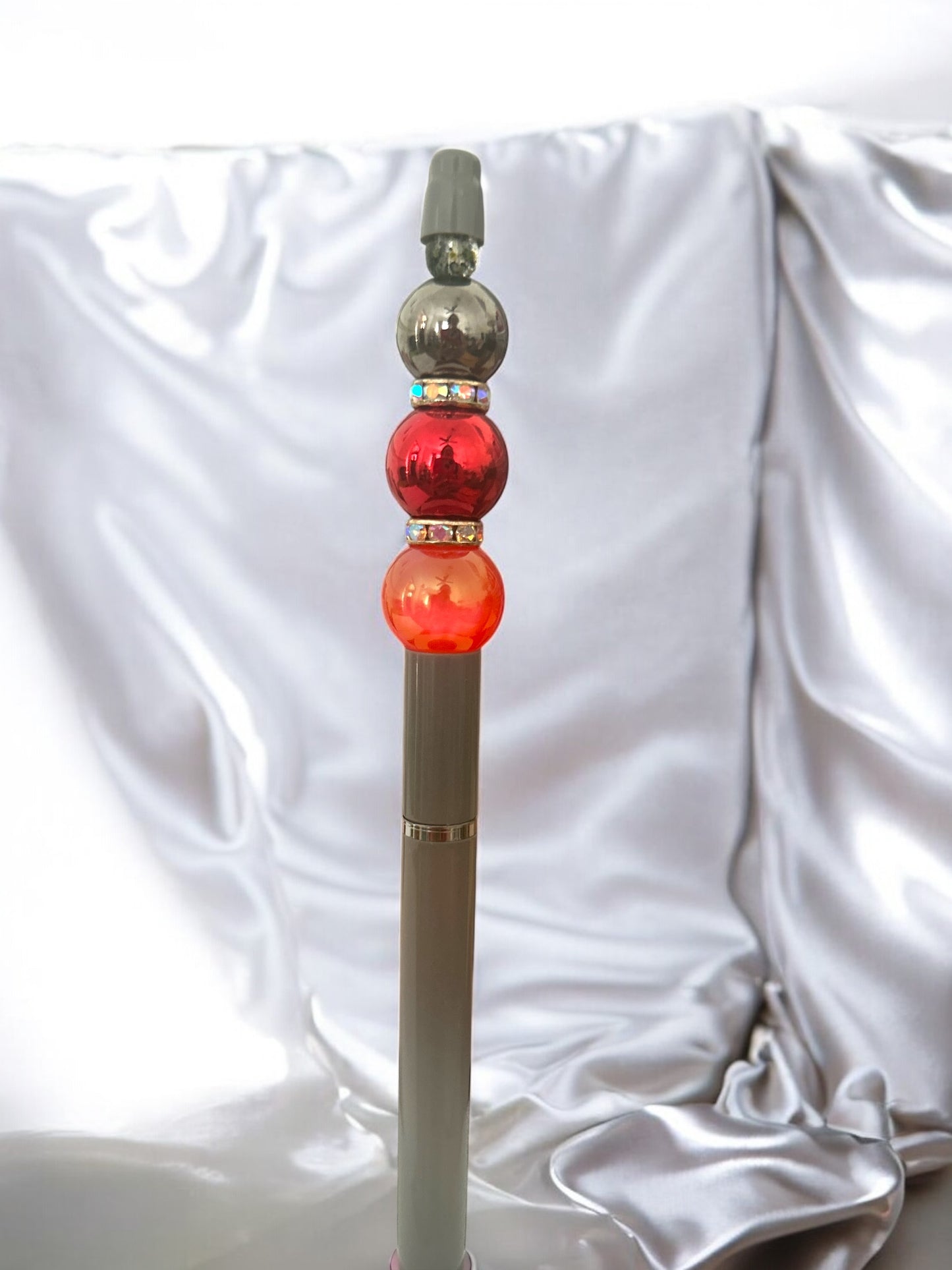 Beaded Pens: Fun & Vibrant