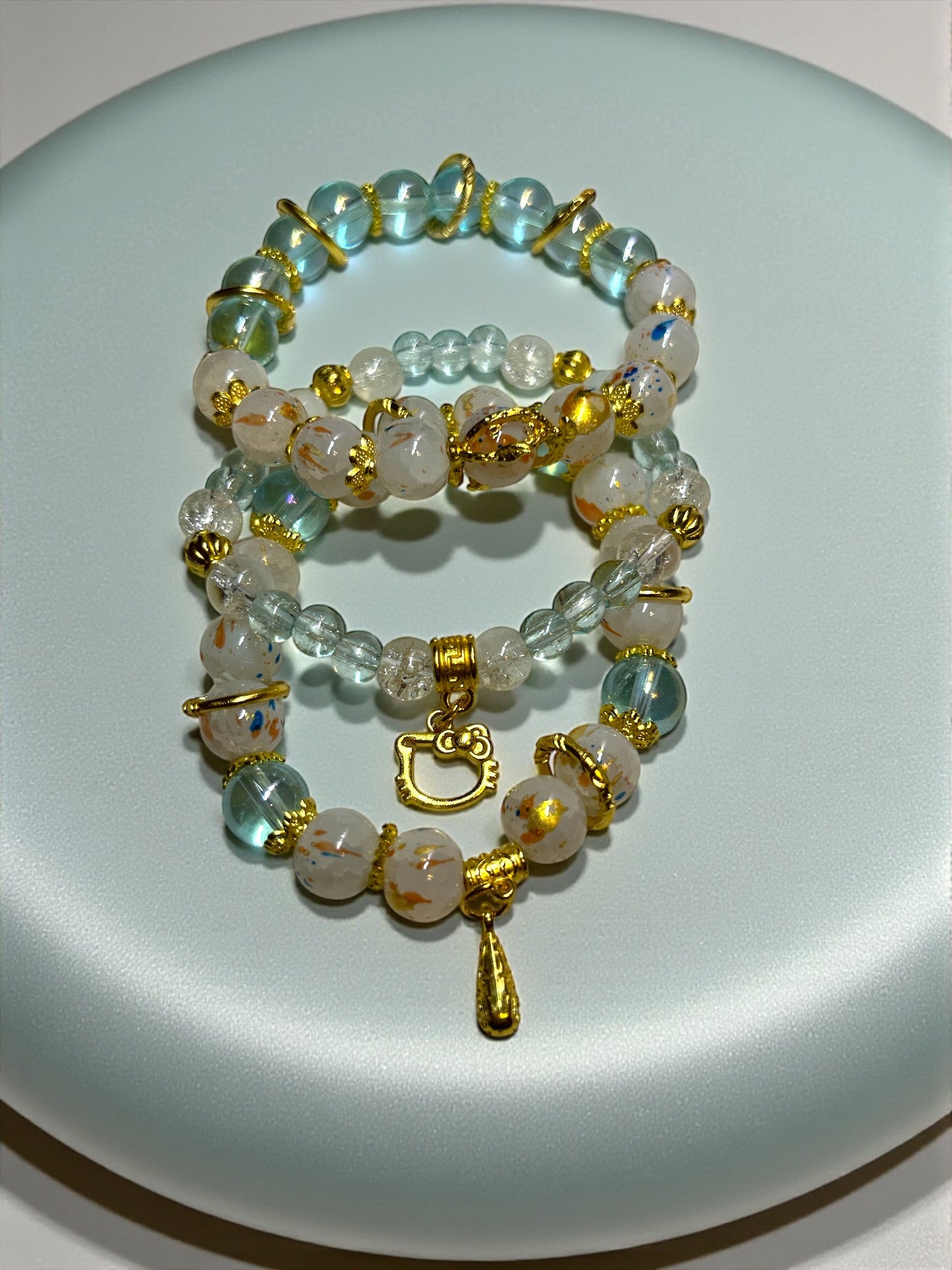 Sparkling White Bracelet Collection