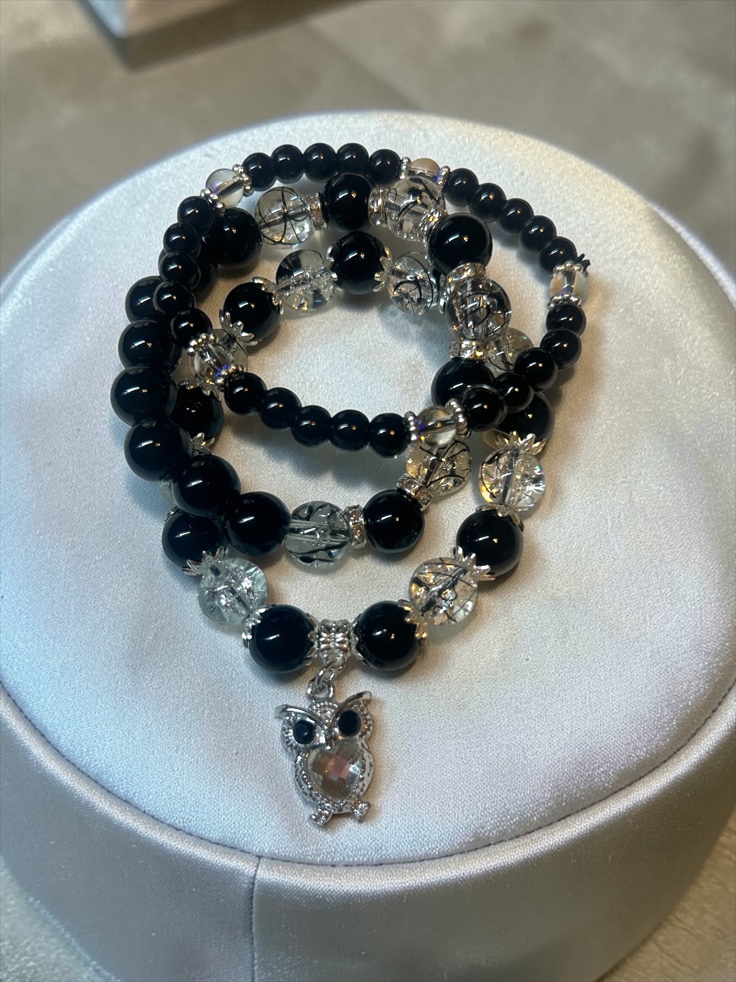 Black Glamour Bracelet Collection