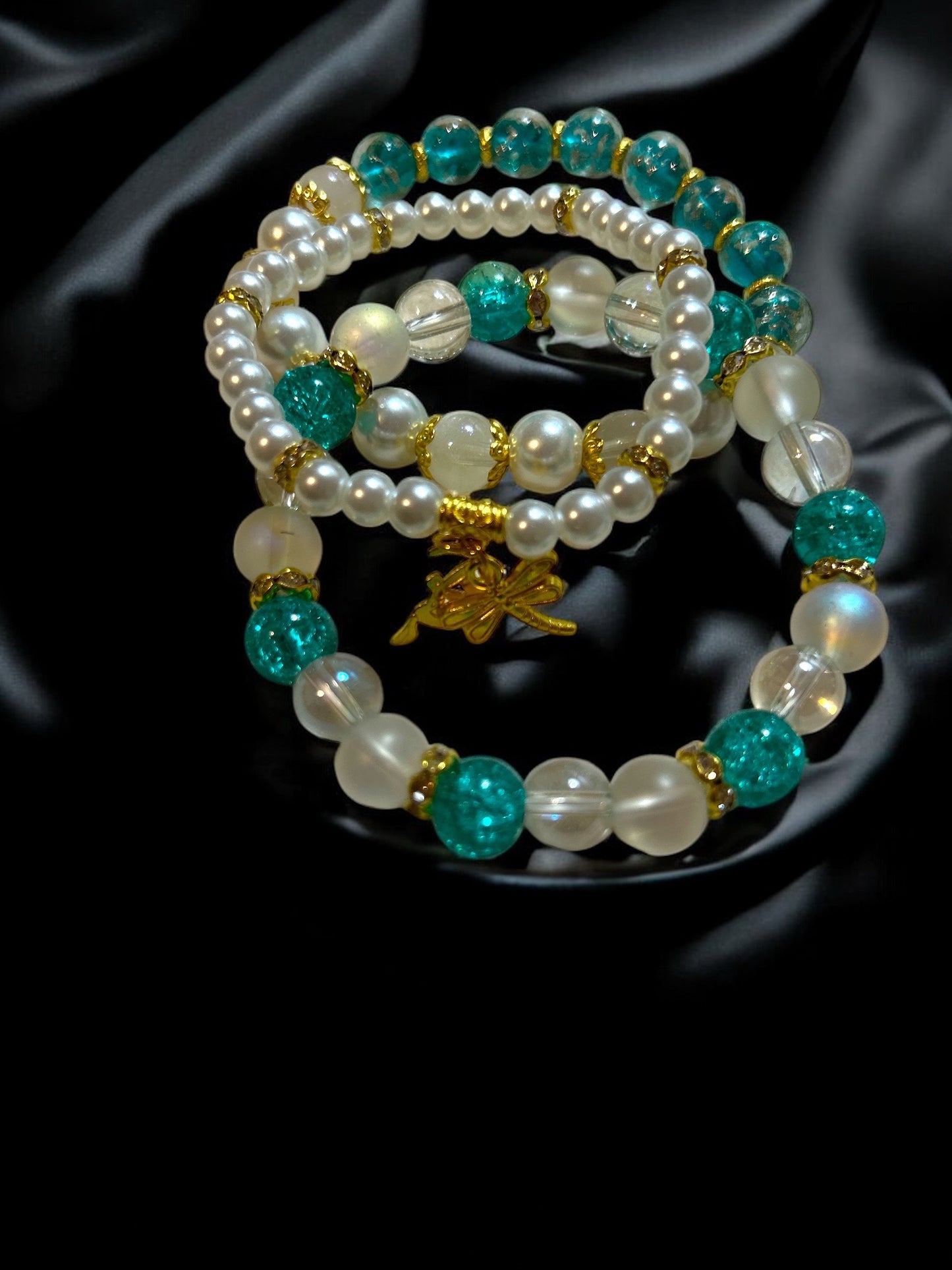 Sparkling White Bracelet Collection