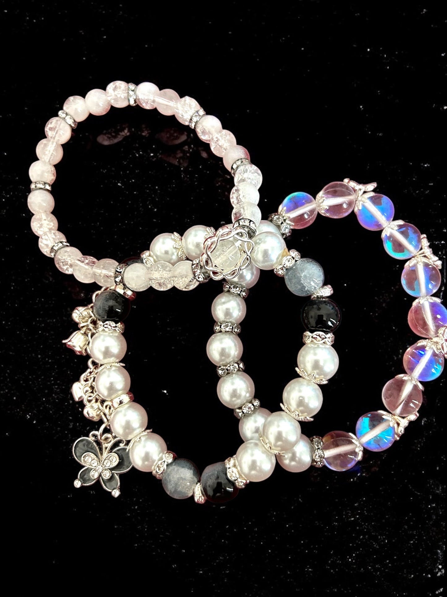 Sparkling White Bracelet Collection