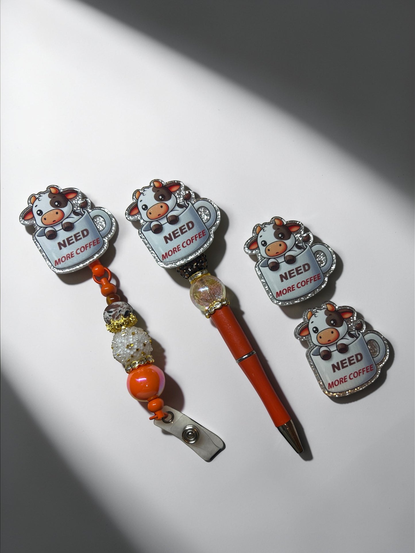 Water-Globe Pens  and Desk Sets