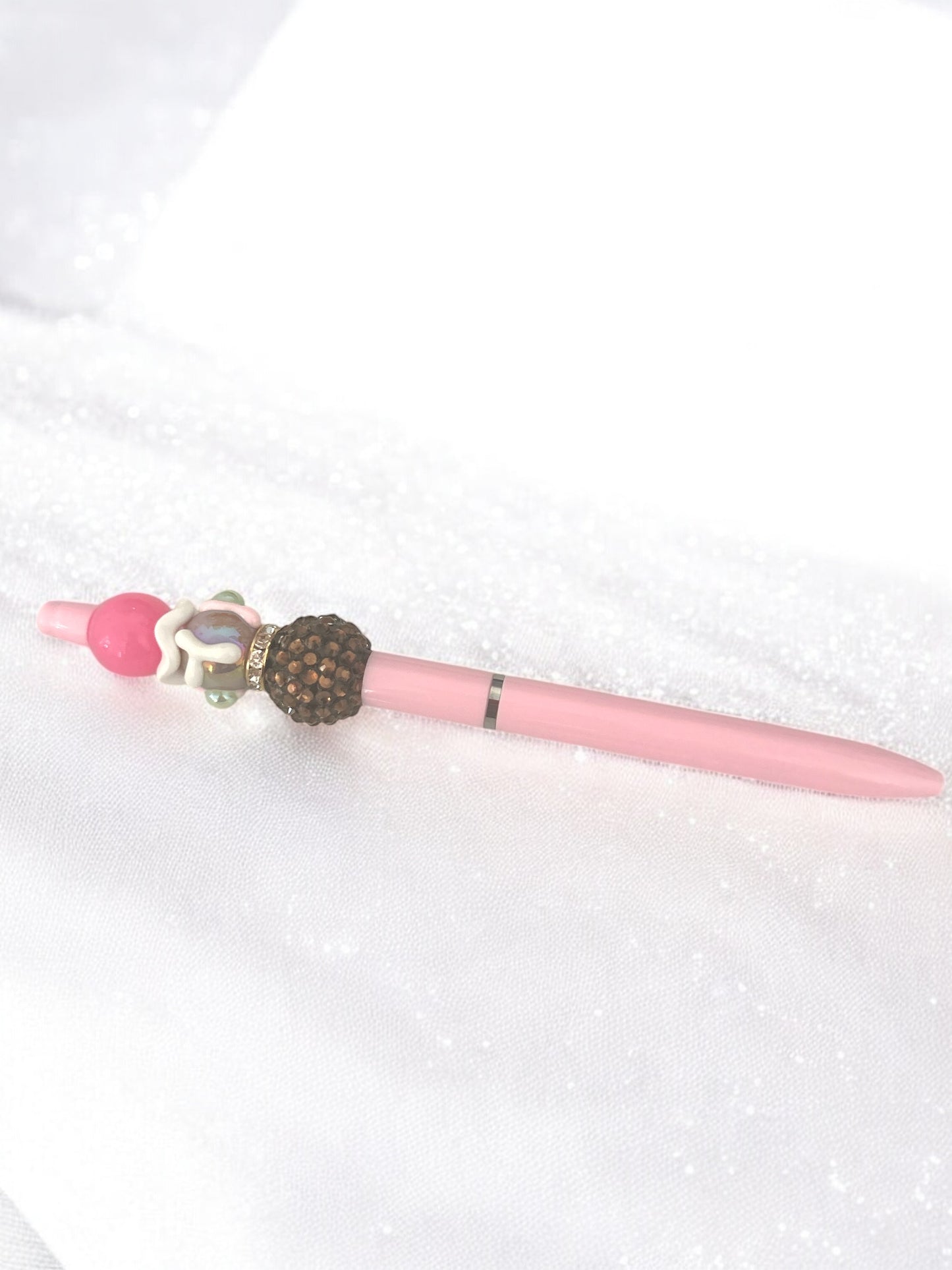 Beaded Pens: Fun & Vibrant